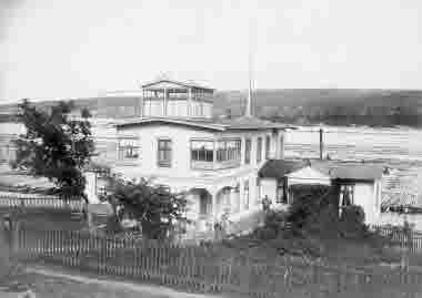 Badanstalten, exteriör, 1910. Svartviks sågverk (norra och södra), Svartviks sulfitfabrik 1907-1974.