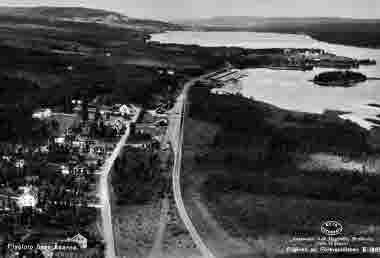 Åsarna, flygfoto över samhället, 1937. Åsarna såg och kolverk