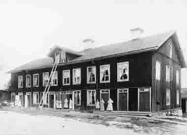 Ljustorpsbyggningen vid sågen, 1911, Östrand, SCA Graphic Sundsvall. Östrands sågverk 1867-1913
